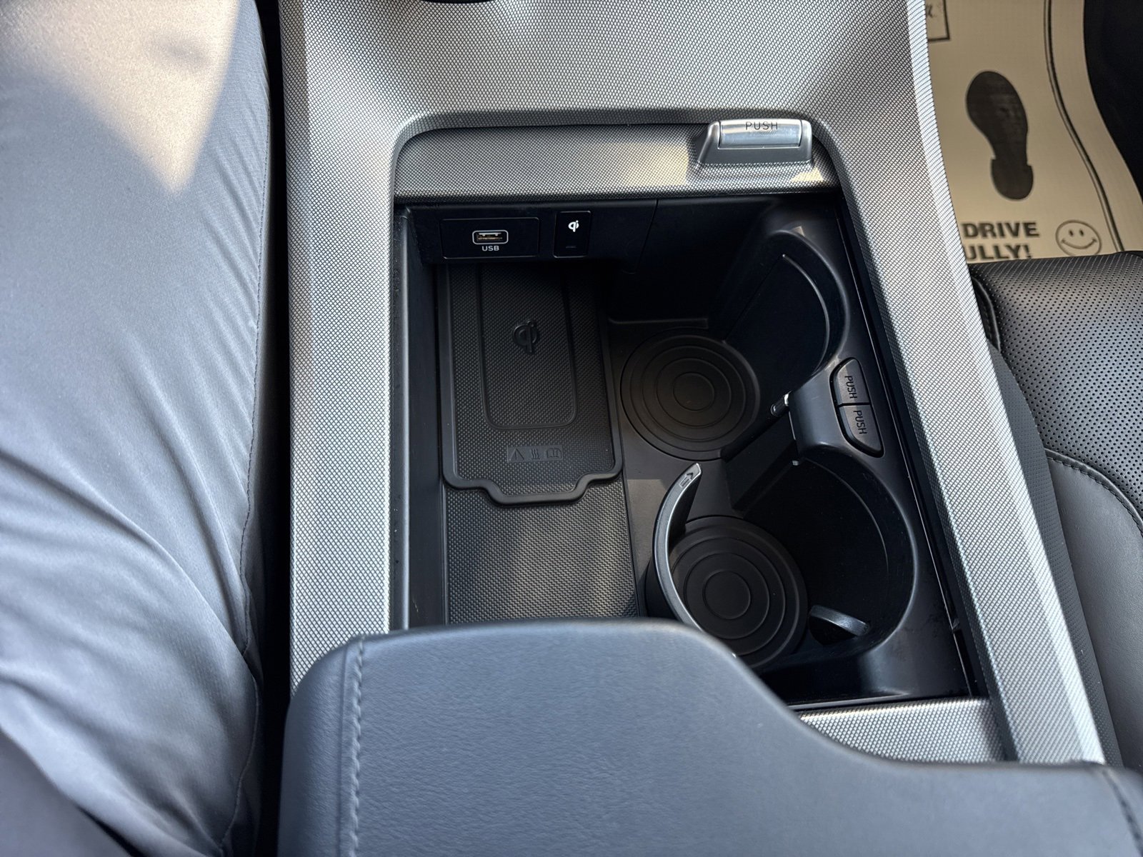 Used 2021 Hyundai Palisade Calligraphy image 36