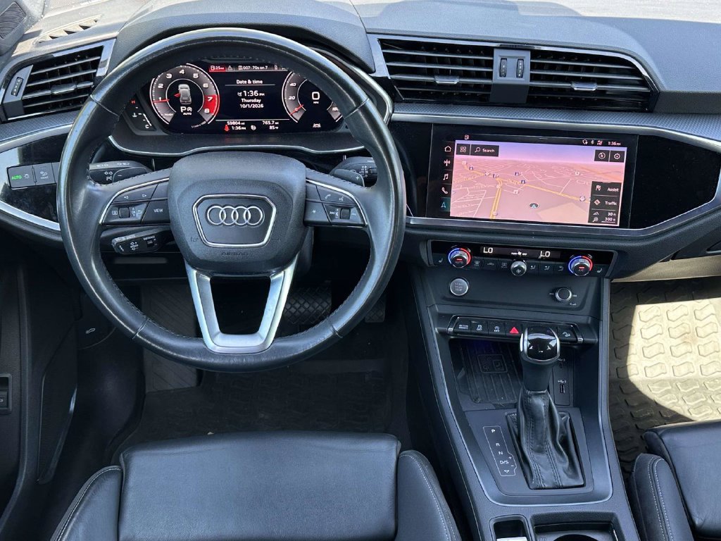 Used 2020 Audi Q3 2.0T Prestige AWD/4WD image 11