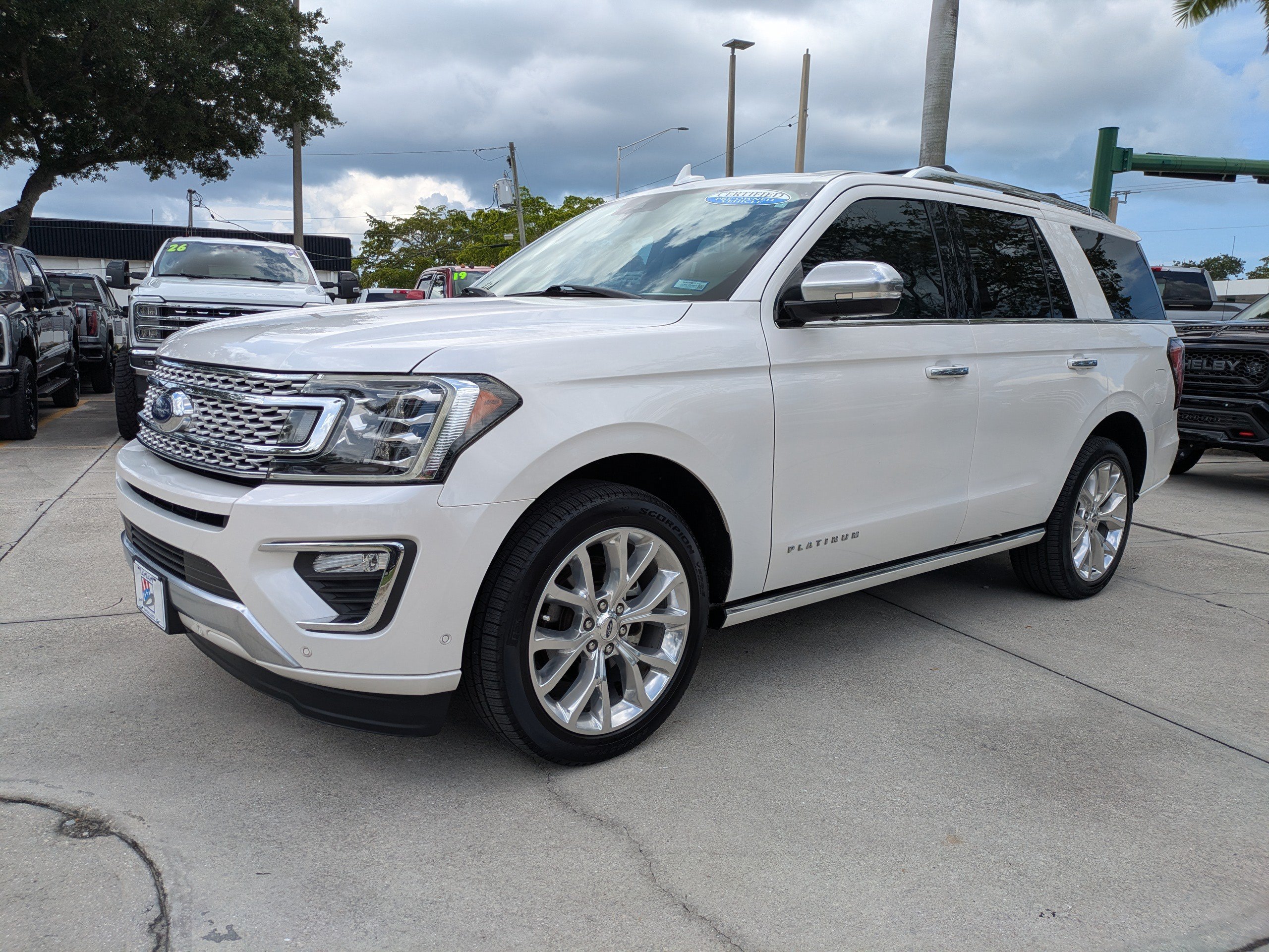 Certified 2019 Ford Expedition Platinum RWD image 8