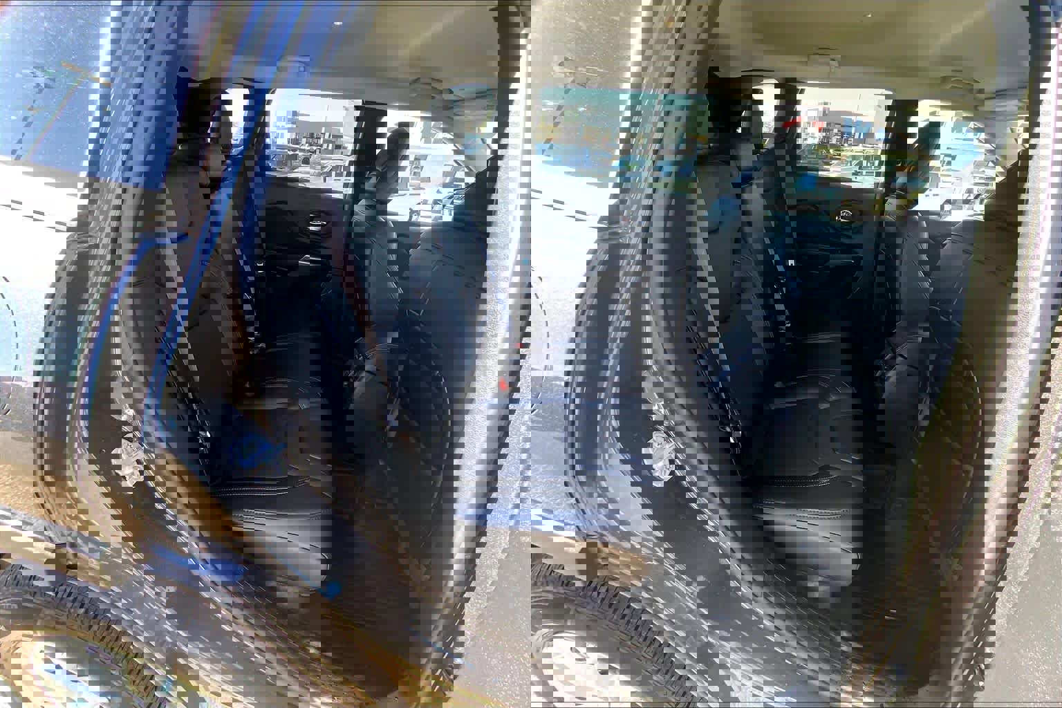 Used 2022 Jeep Cherokee Latitude Lux w/ Mopar Interior Package image 19