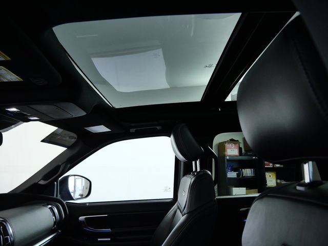 Certified 2025 Ford Expedition Platinum w/ Stealth Performance Package AWD/4WD image 19