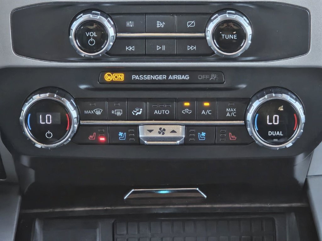 Certified 2022 Ford F450 Lariat w/ Lariat Ultimate Package AWD/4WD image 29