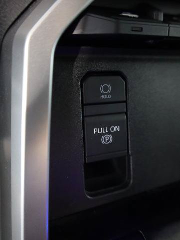 Used 2023 Toyota Tundra Platinum AWD/4WD image 19