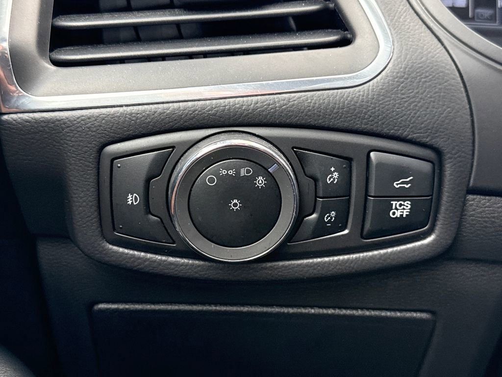 Certified 2024 Ford Edge Titanium w/ Titanium Elite Package image 24