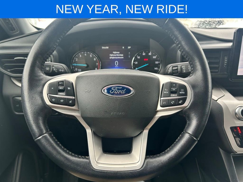 Certified 2022 Ford Explorer XLT image 36