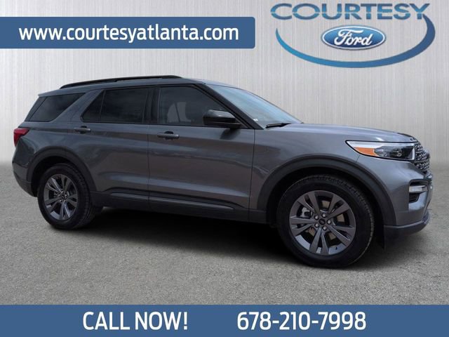 Certified 2022 Ford Explorer XLT w/ Equipment Group 202A