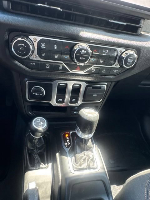 Used 2026 Jeep Wrangler Sport AWD/4WD image 25