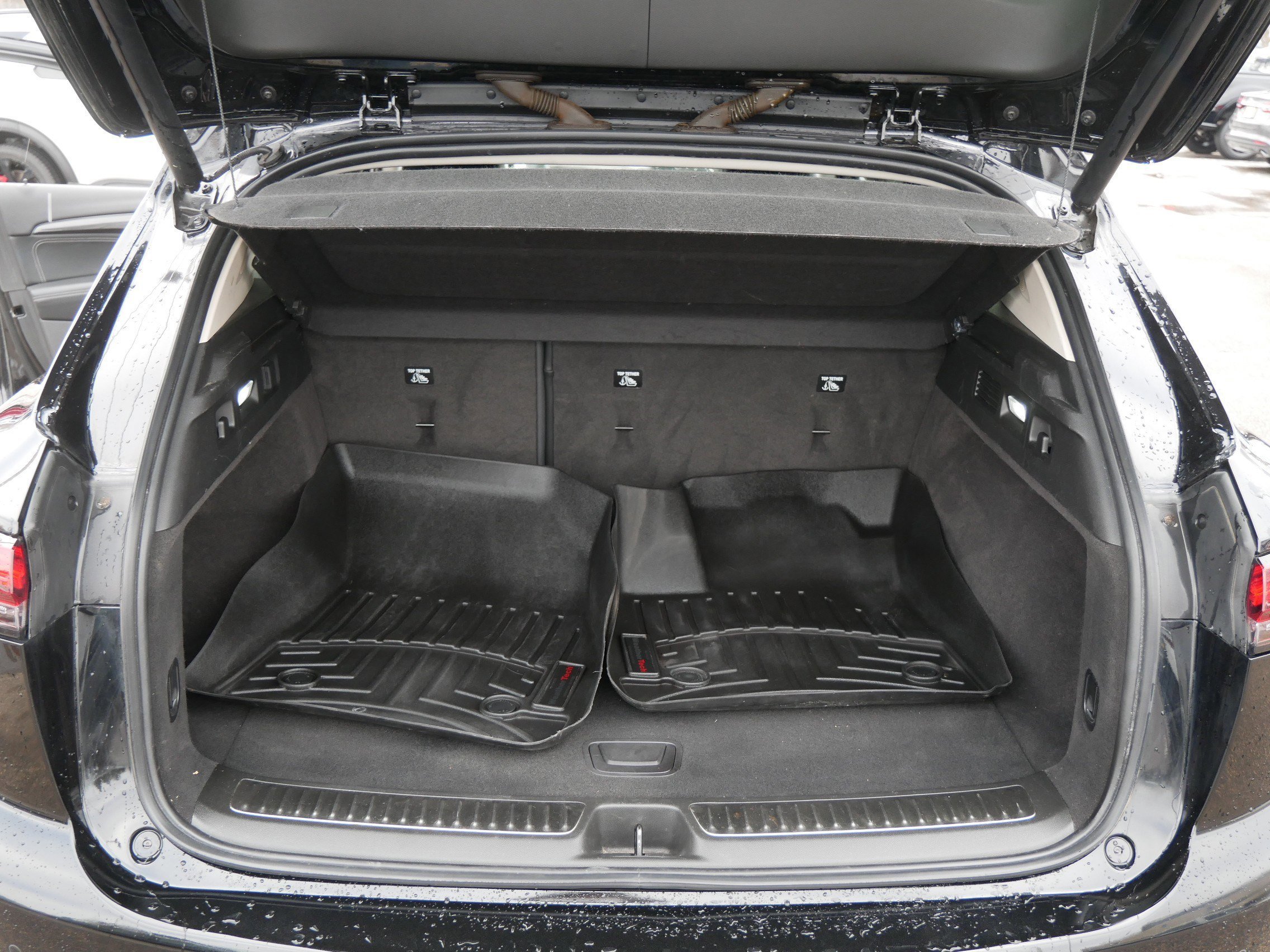 Used 2021 Buick Envision Essence w/ Technology Package I image 18