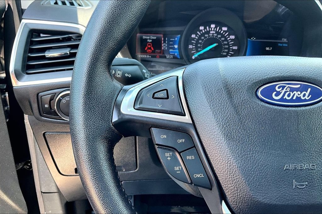 Certified 2024 Ford Edge Titanium AWD/4WD image 18
