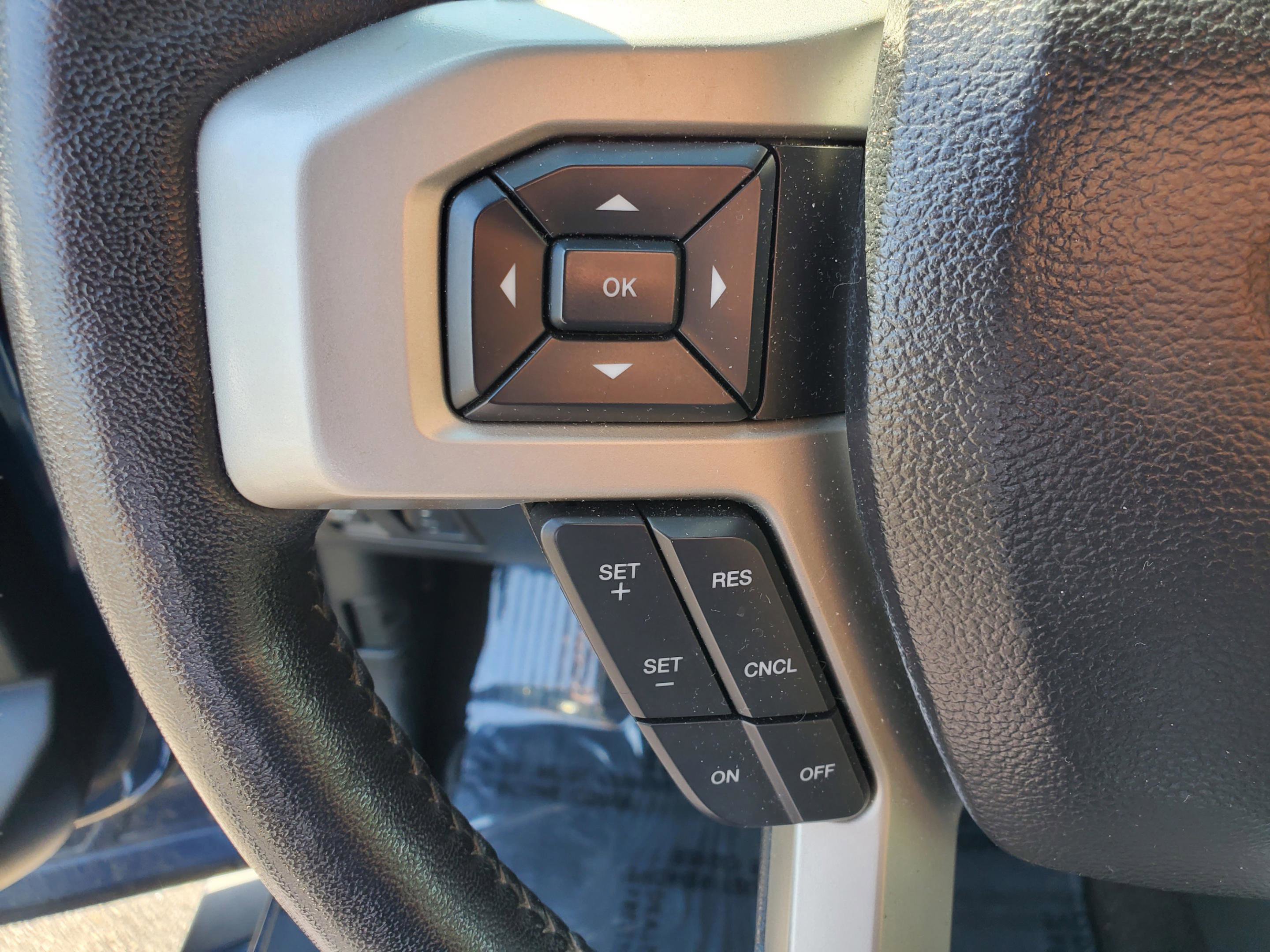 Certified 2018 Ford F150 Lariat w/ Equipment Group 502A Luxury AWD/4WD image 23