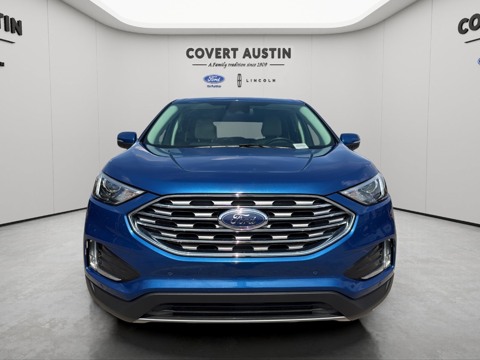 Certified 2024 Ford Edge Titanium AWD/4WD image 8
