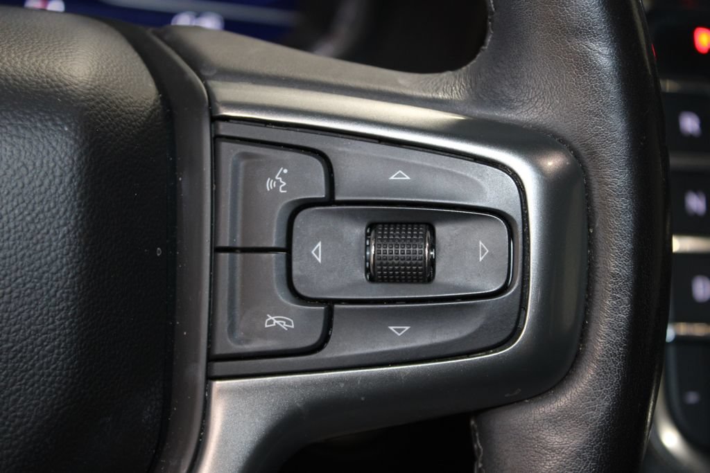 Used 2022 Chevrolet Suburban Premier RWD image 40