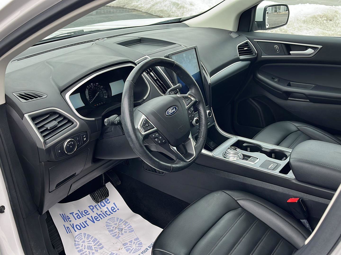 Certified 2021 Ford Edge SEL w/ Convenience Package image 8