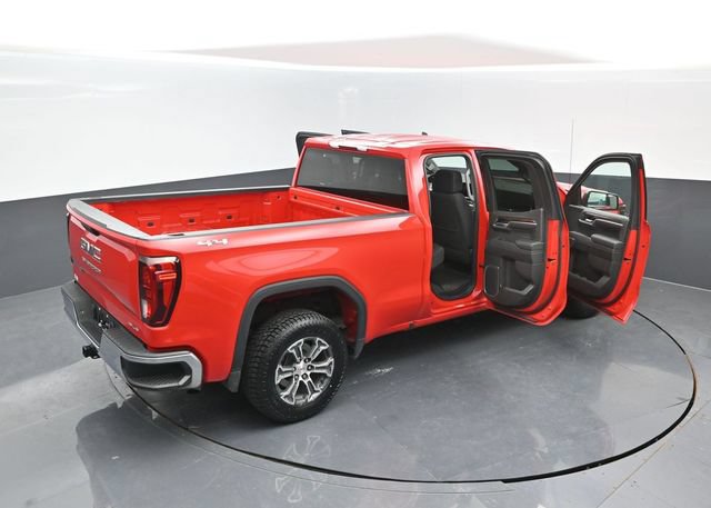 Used 2023 GMC Sierra 1500 SLE AWD/4WD image 23