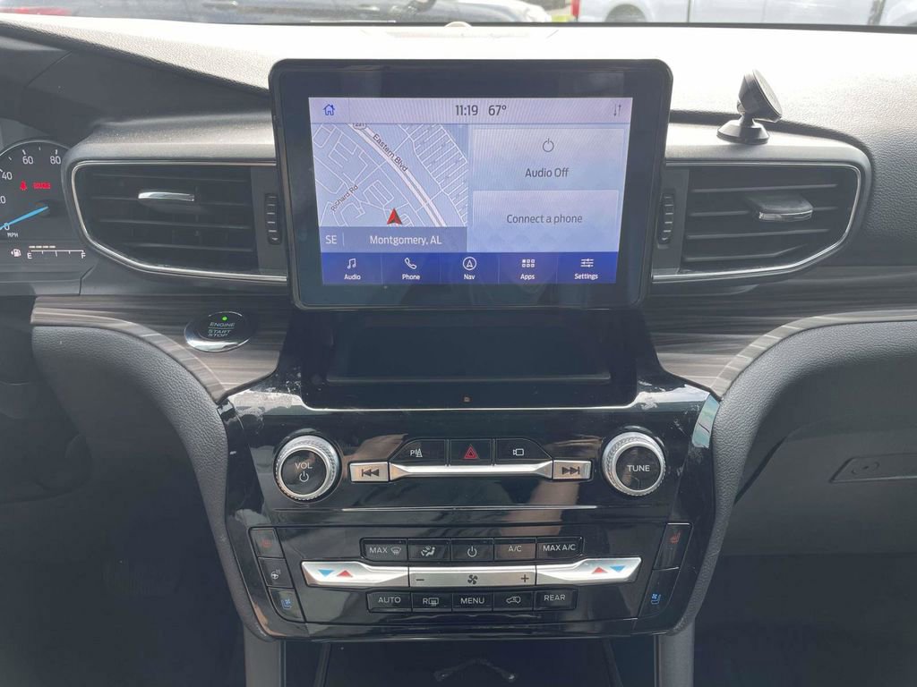 Certified 2021 Ford Explorer Limited w/ Equipment Group 301A image 22