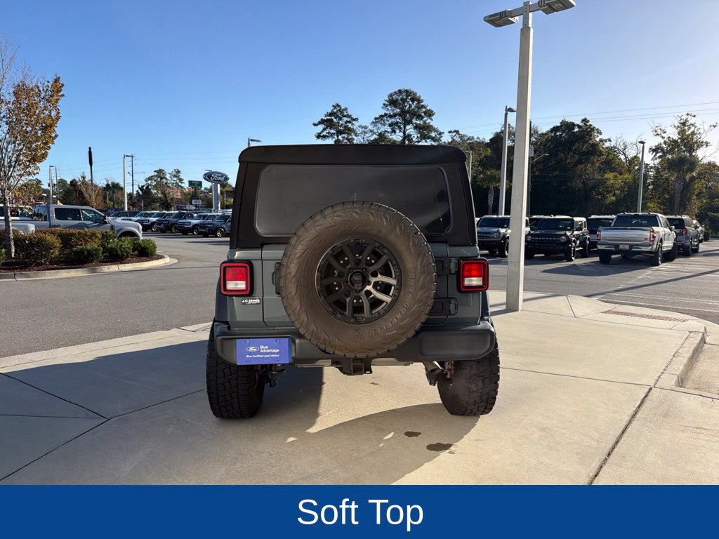 Used 2024 Jeep Wrangler Unlimited Sport AWD/4WD image 8