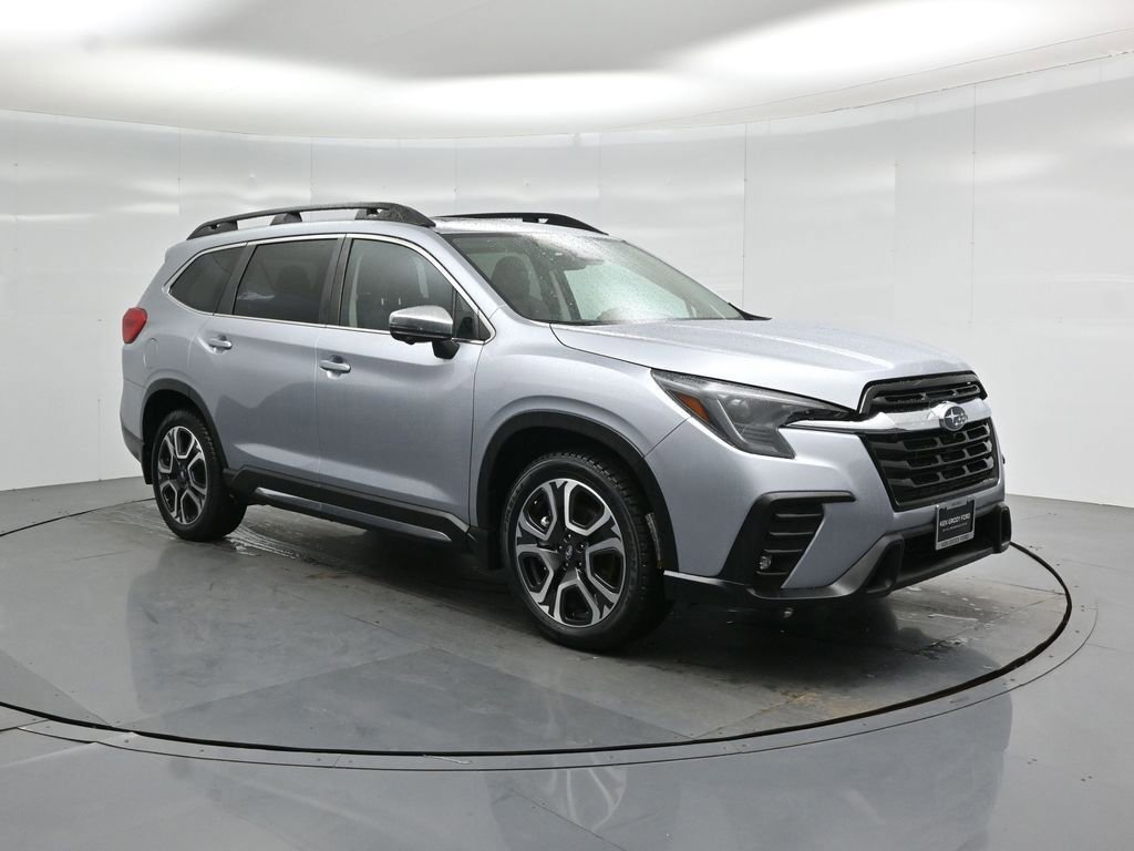 Used 2023 Subaru Ascent Limited w/ Technology Package image 8