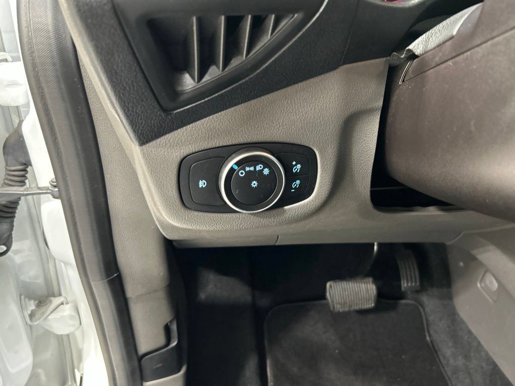 Certified 2020 Ford Transit Connect XLT FWD image 13