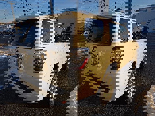 Used 2022 Toyota 4Runner SR5 Premium image 12