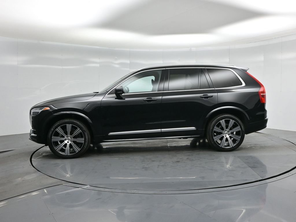 Used 2023 Volvo XC90 B6 Ultimate w/ Protection Package Premier image 22