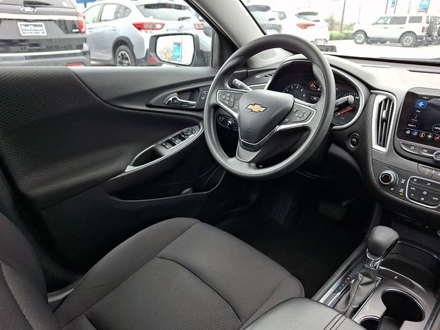 Used 2023 Chevrolet Malibu LT FWD image 14