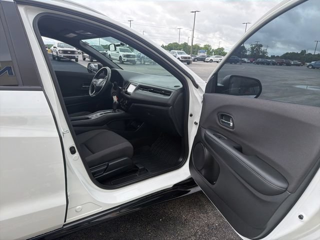 Used 2022 Honda HR-V Sport image 18