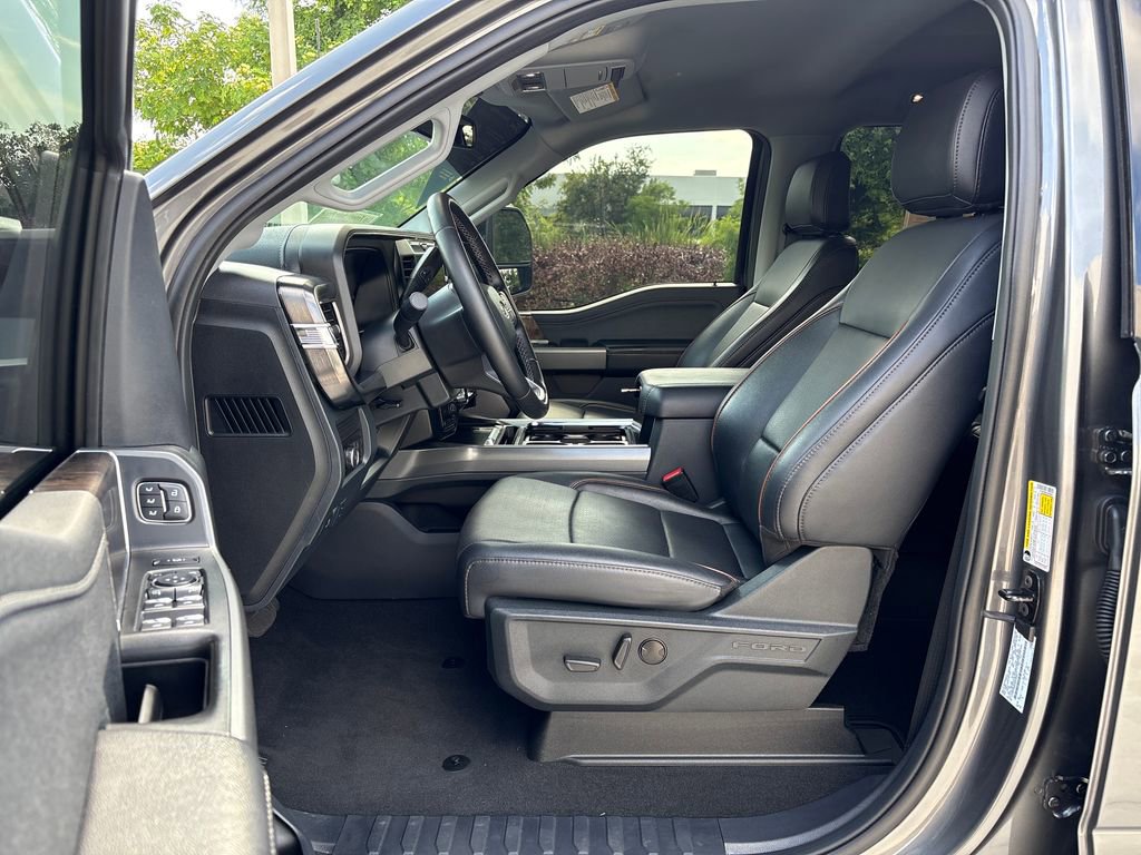 Certified 2025 Ford F250 Lariat w/ Tremor Off-Road Package AWD/4WD image 30