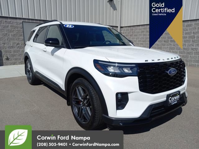 Certified 2025 Ford Explorer ST AWD/4WD image 7