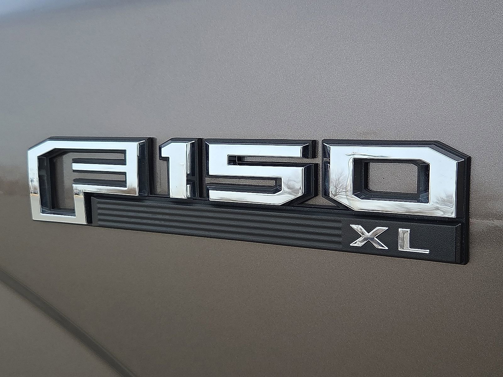 Certified 2019 Ford F150 XL w/ Equipment Group 101A Mid image 9