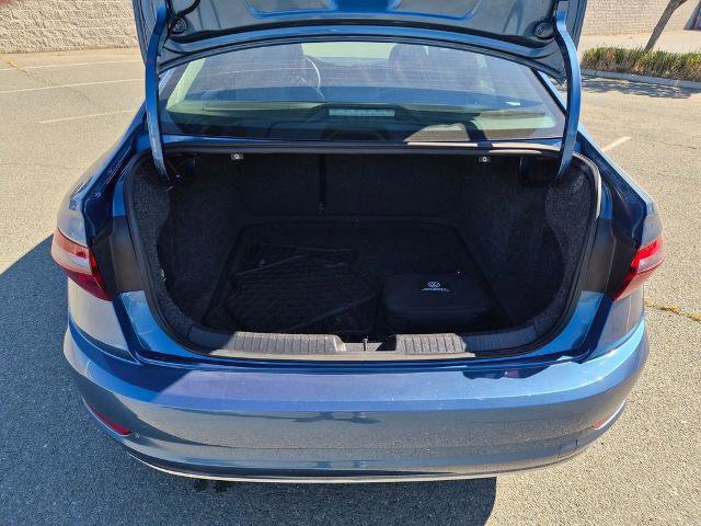 Used 2021 Volkswagen Jetta SE image 10