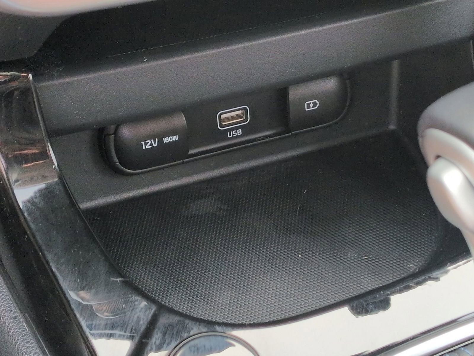 Used 2023 Kia Seltos S image 62