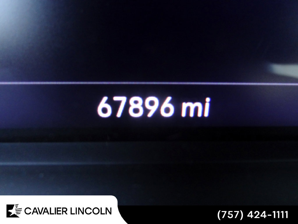 Used 2023 Cadillac XT6 Premium Luxury FWD image 8