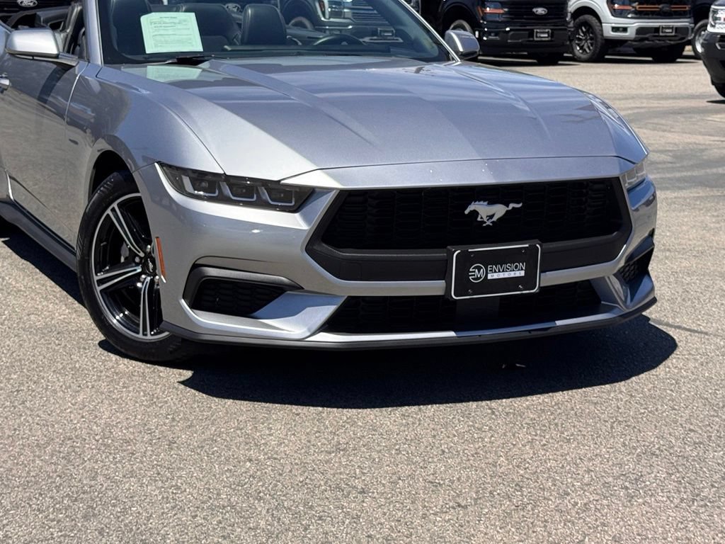 Certified 2025 Ford Mustang Premium RWD image 3