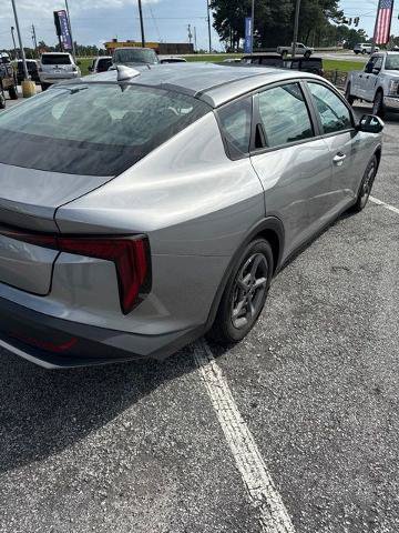 Used 2025 Kia K4 FWD image 4
