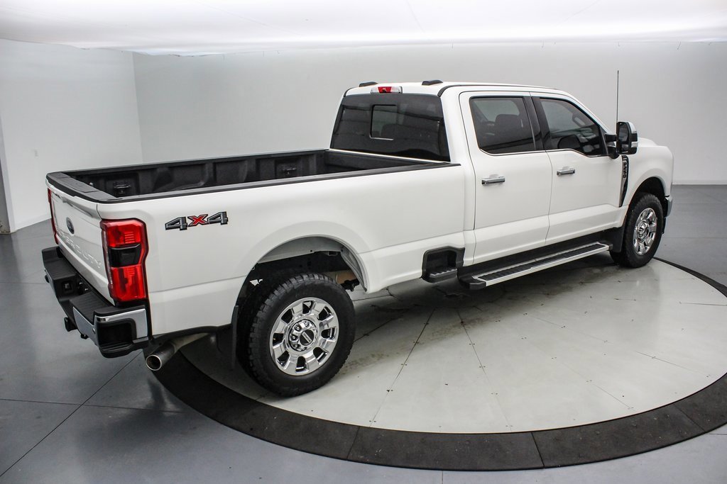 Certified 2023 Ford F250 Lariat w/ Chrome Package image 5