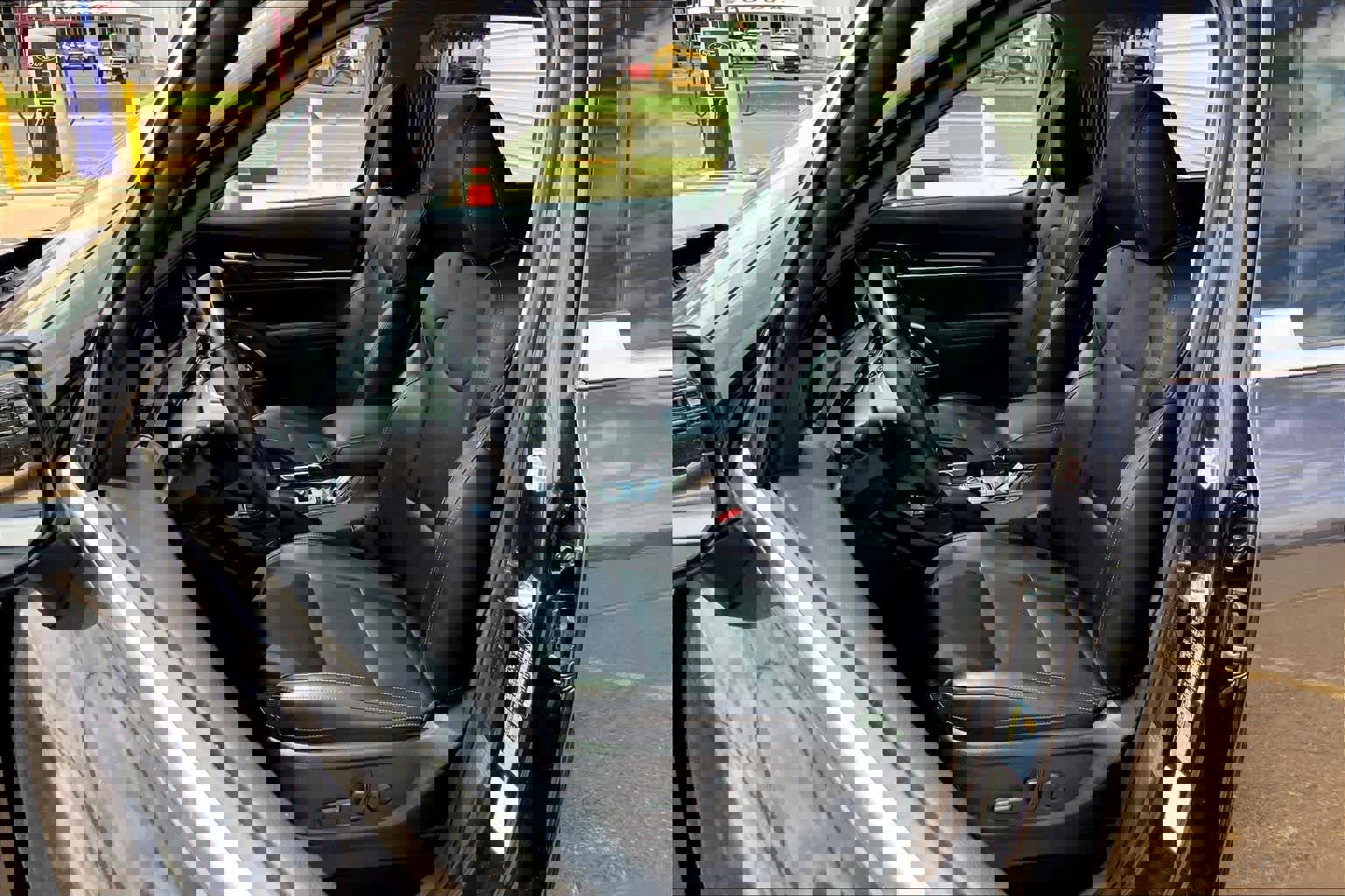 Used 2025 Kia Telluride S image 10