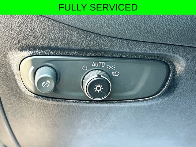 Used 2018 Chevrolet Equinox LS AWD/4WD image 15