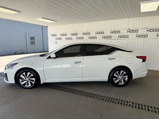 Used 2023 Nissan Altima 2.5 S FWD image 23