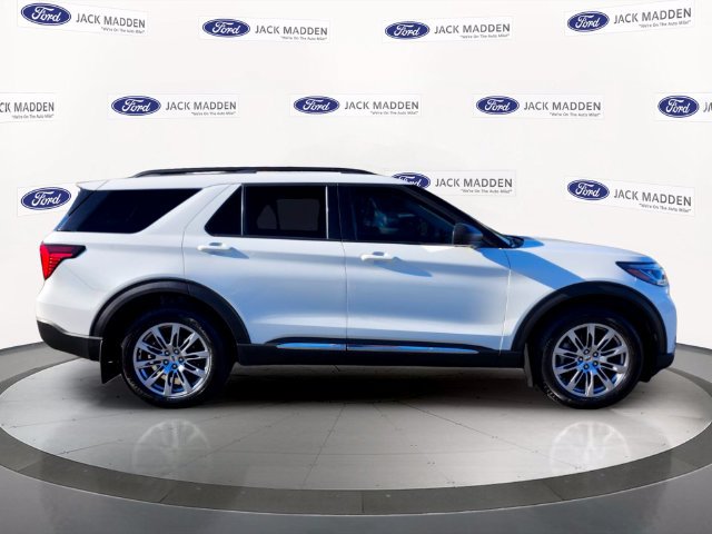 Certified 2025 Ford Explorer Active w/ Active Comfort Package AWD/4WD image 6