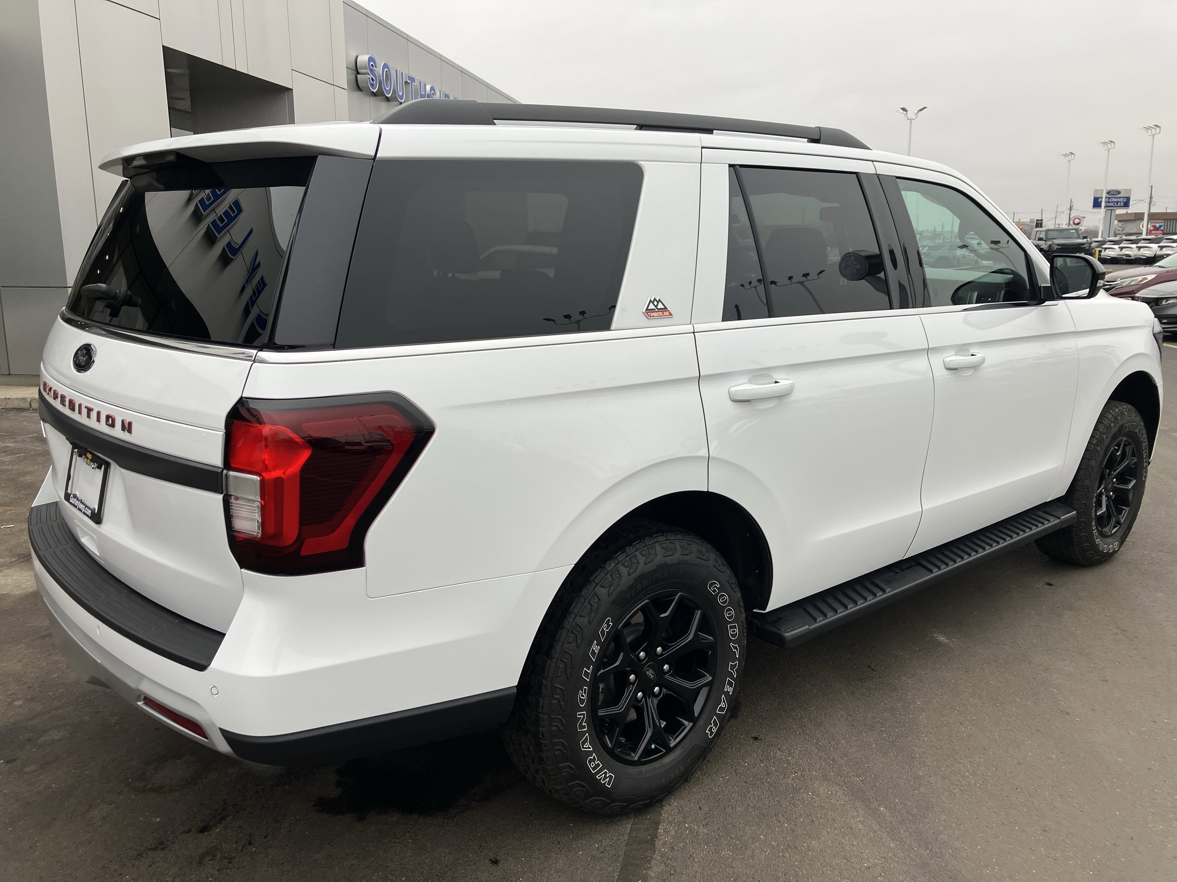 Certified 2024 Ford Expedition Timberline image 7