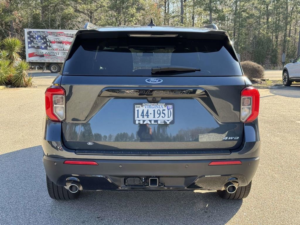 Certified 2023 Ford Explorer ST-Line w/ Class IV Trailer Tow Package image 3