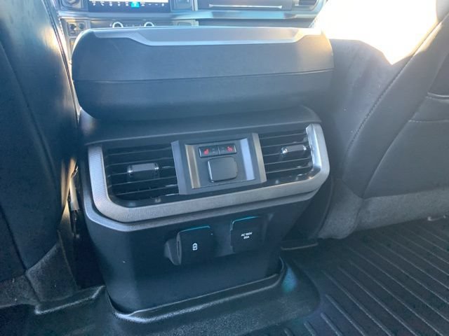 Certified 2024 Ford F150 Platinum w/ Equipment Group 702A High AWD/4WD image 21