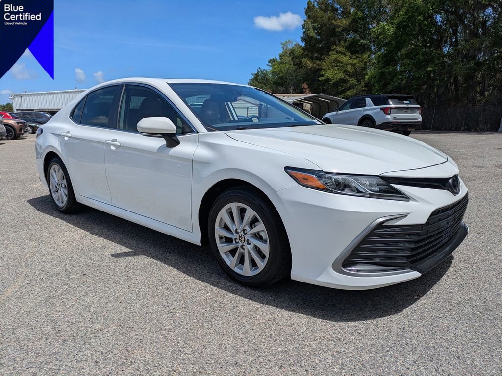 Used 2024 Toyota Camry LE w/ Convenience Package