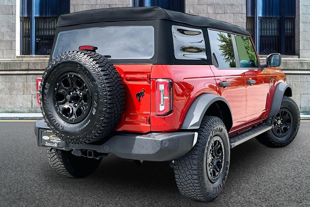 Certified 2023 Ford Bronco Wildtrak AWD/4WD image 11