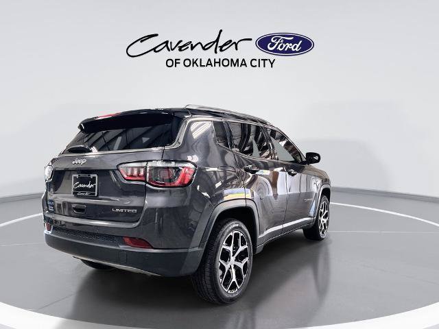 Used 2024 Jeep Compass Limited AWD/4WD image 8