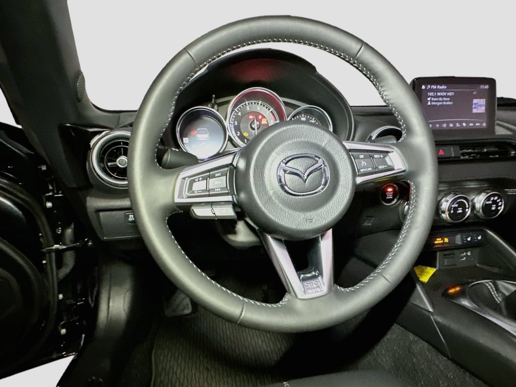 Used 2022 MAZDA MX-5 Miata Grand Touring w/ Weather Package RWD image 14