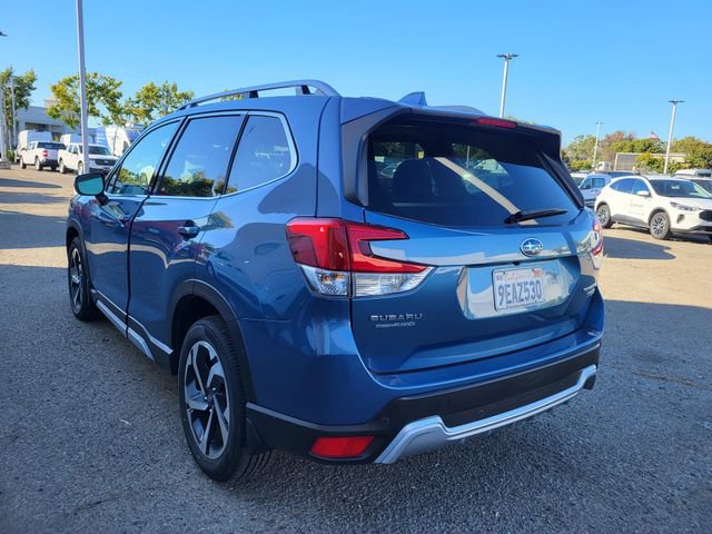 Used 2022 Subaru Forester Touring AWD/4WD image 5