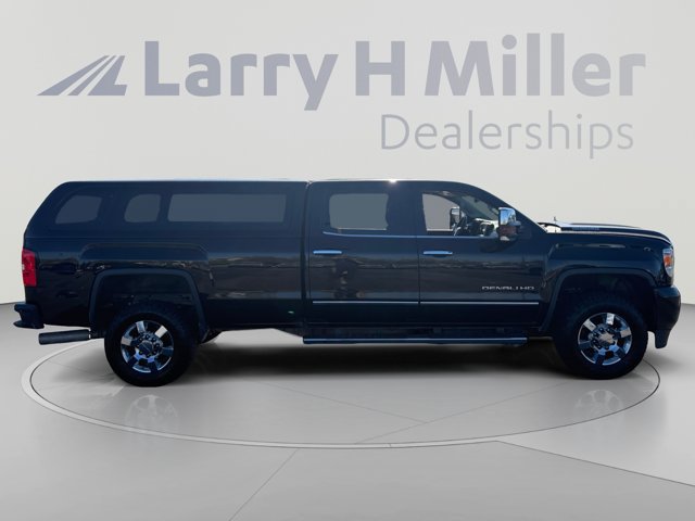 Used 2017 GMC Sierra 3500 Denali AWD/4WD image 6