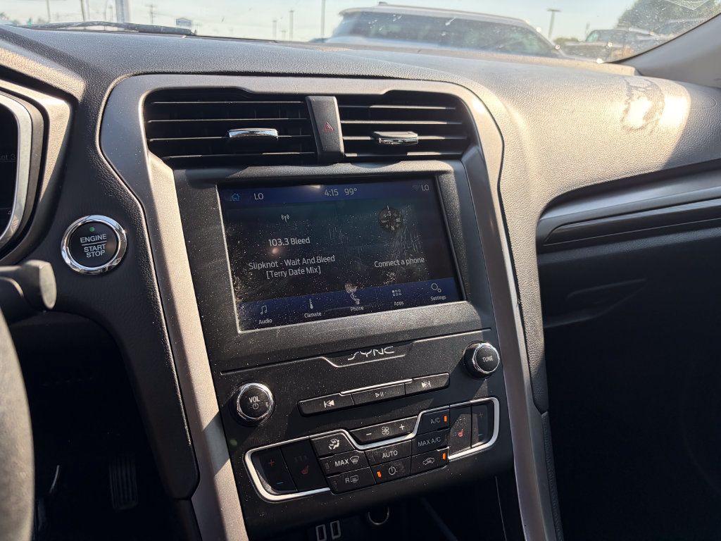 Certified 2020 Ford Fusion SEL FWD image 11