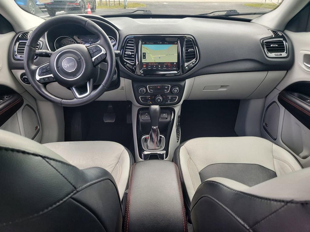 Used 2018 Jeep Compass Limited w/ Navigation Group image 12